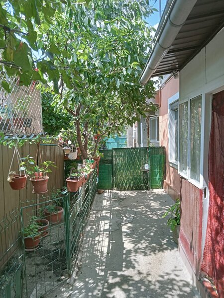 Parcul Carol -Echinoctiului Casa